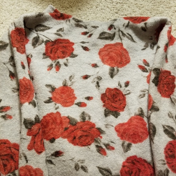 Beautiful Rose Wool Jacket - Picture 2 of 5